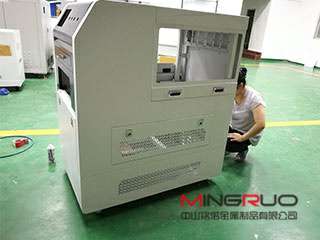 大阳城在线登录入口-大阳城(中国)加工厂教你如何选择最好的钣金机柜_大阳城在线登录入口-大阳城(中国)